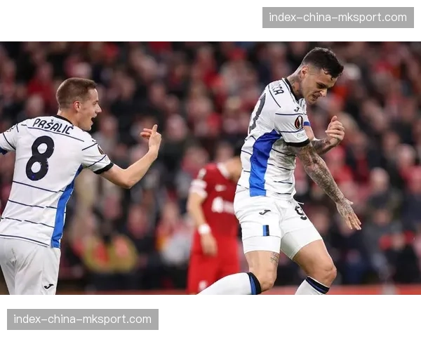 即时数据：亚特兰大上半场通过高压完成5次威胁转换